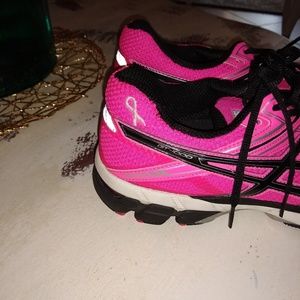 Asics Sneakers Breast Cancer Awareness